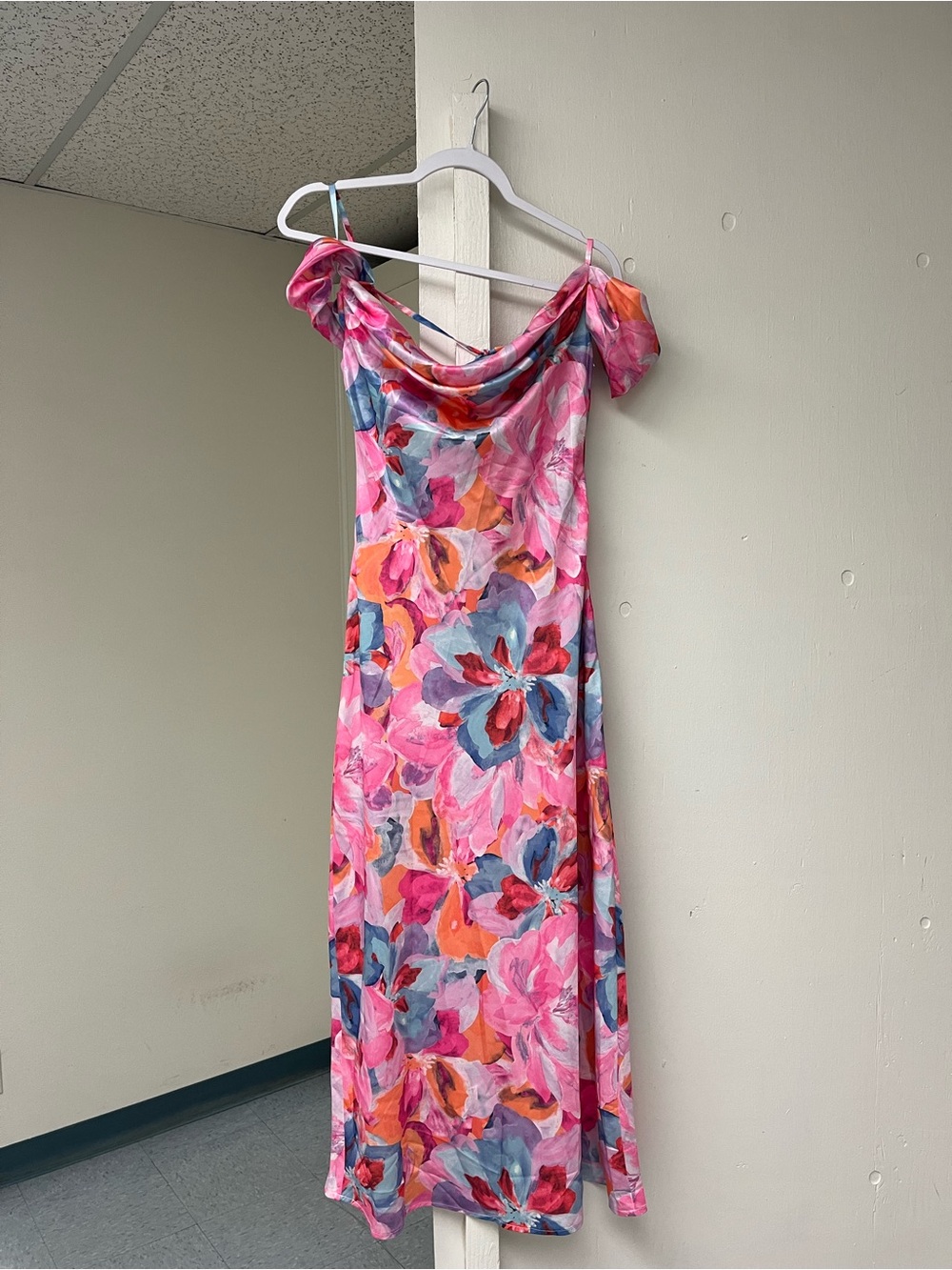Pink Floral Maxi Dress by Hello Molly, Size US 6 / AUS M